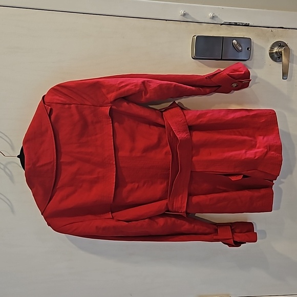 Banana Republic Red Linen Blend Ruffle Collar  Belted Trench Coat M NWOT - Picture 5 of 9